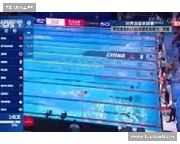 美国队以3分18秒48打破世界纪录夺得男女4X100米自由泳接力金牌